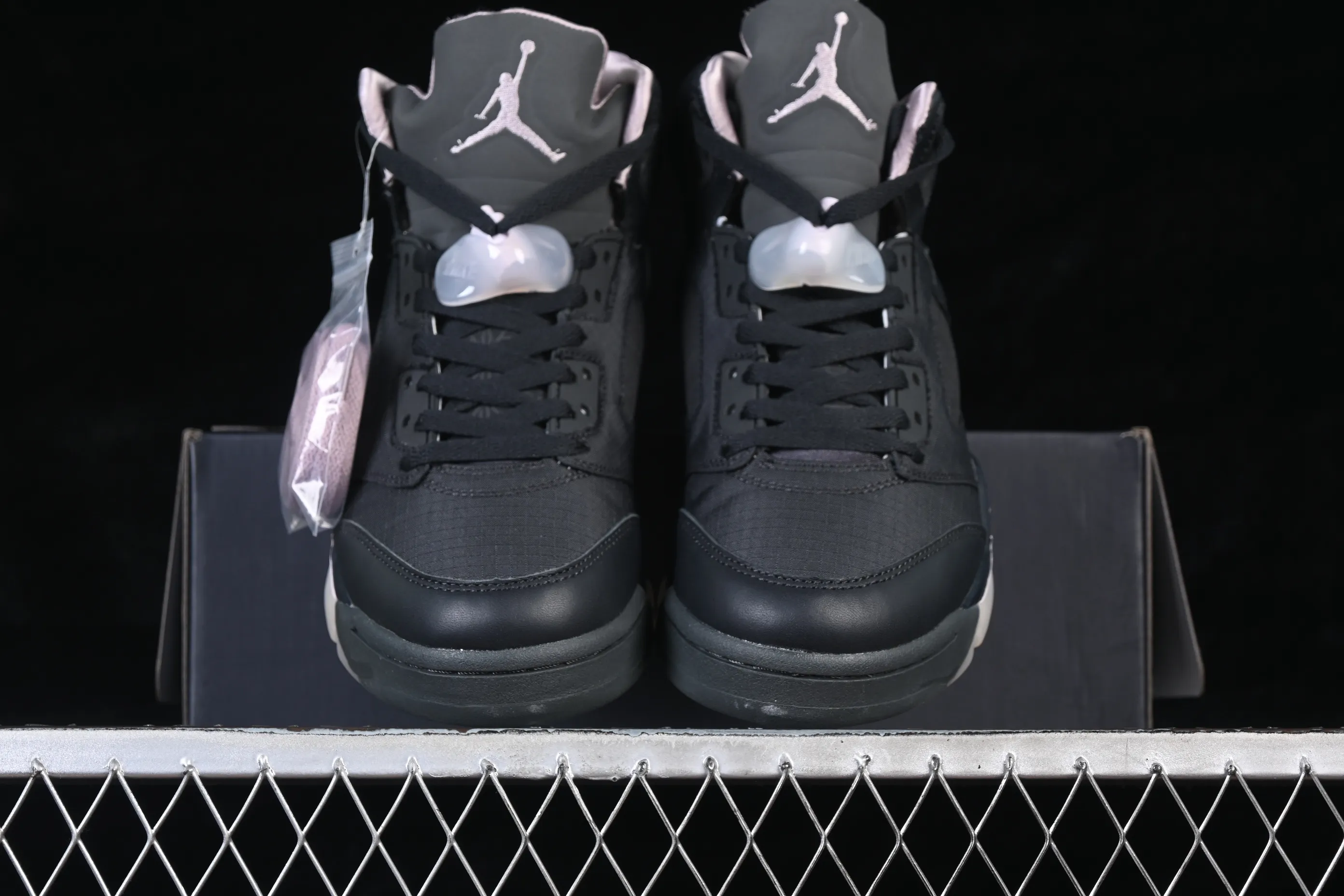 All categories Air Jordan Jordan series basketball shoes Air Jordan 5 TG version PSG x Air Jordan 5 Retro AJ5 Joe 5 Paris HQ3004-001